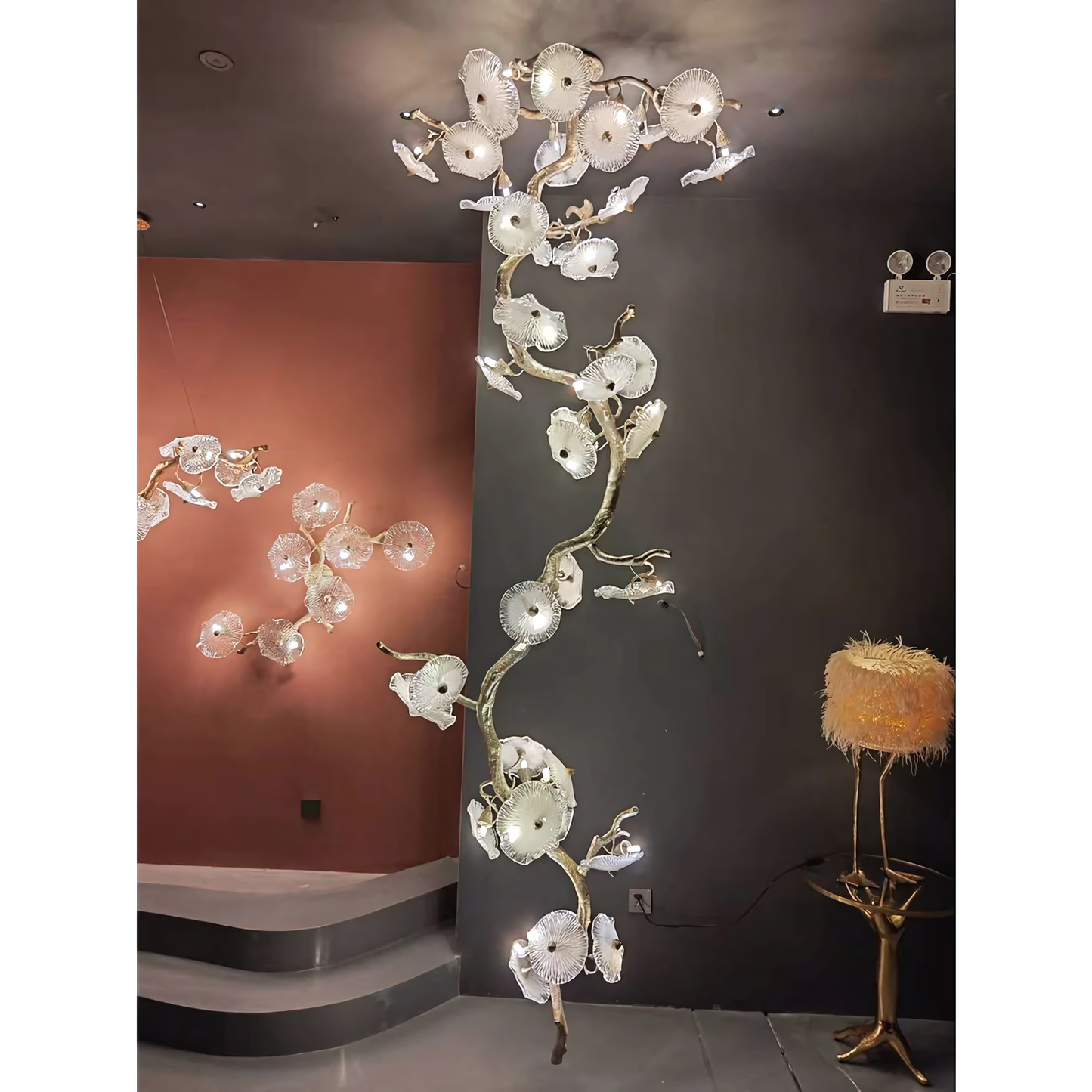 Mesmerizing Glowing Glass Pendant Chandelier