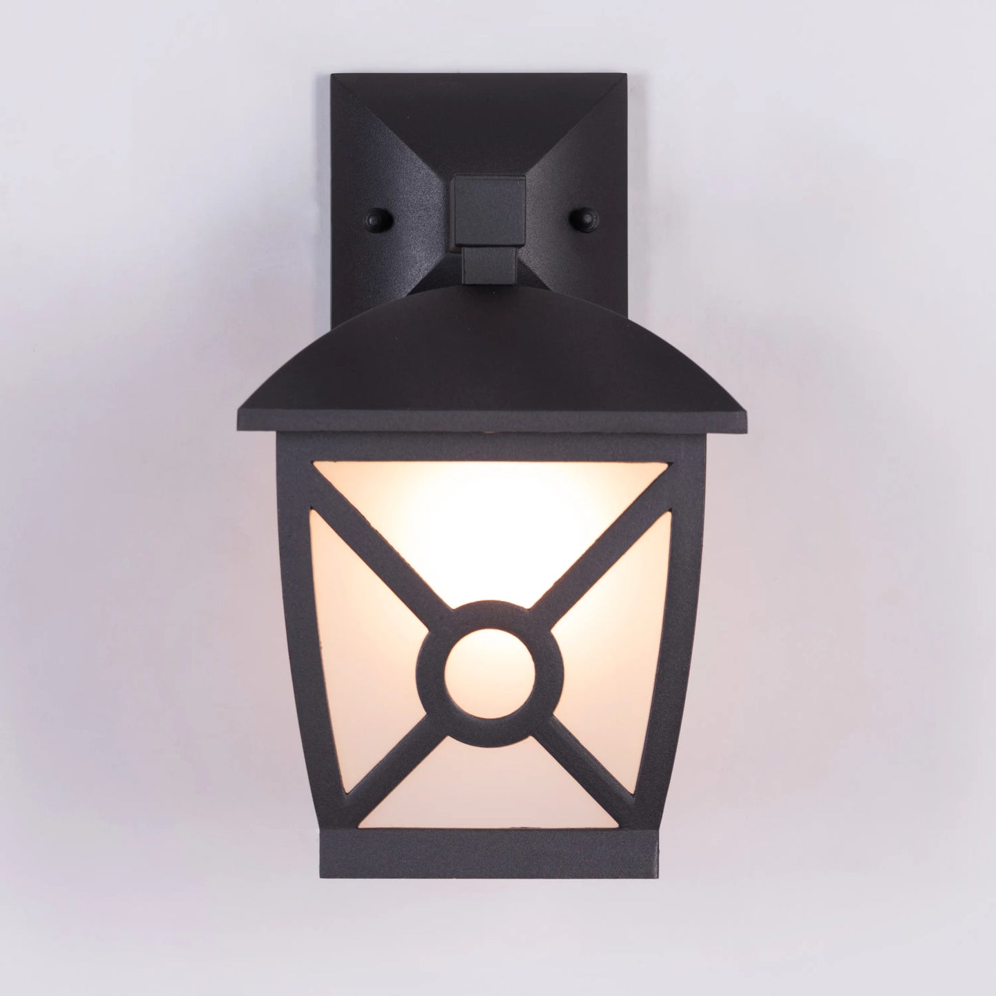 Trade Winds Outdoor / Indoor Wall Light