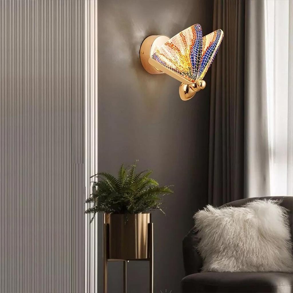 Paradise Butterfly Wall Light: A masterpiece of light and shadow