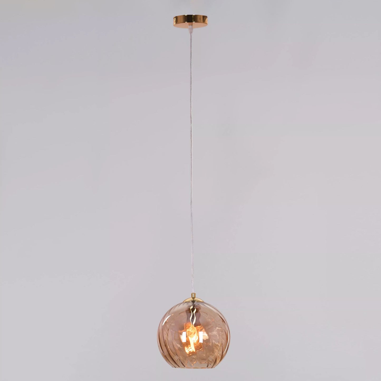 Hanging Gardens Pendant Light: Captivating display of natural elegance.