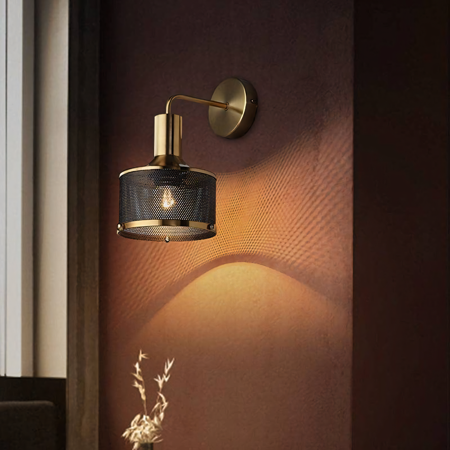 Luxury Hotel Lobby Wall Sconce: Warm and inviting ambiance for a grand, welcoming space.