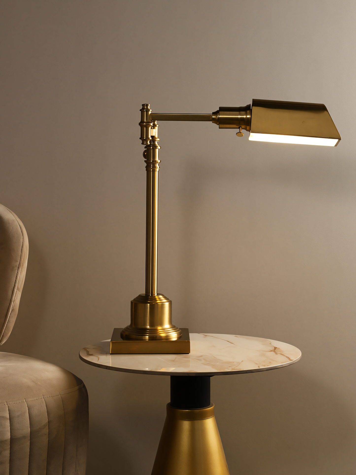 Allen Table Lamp - Gold