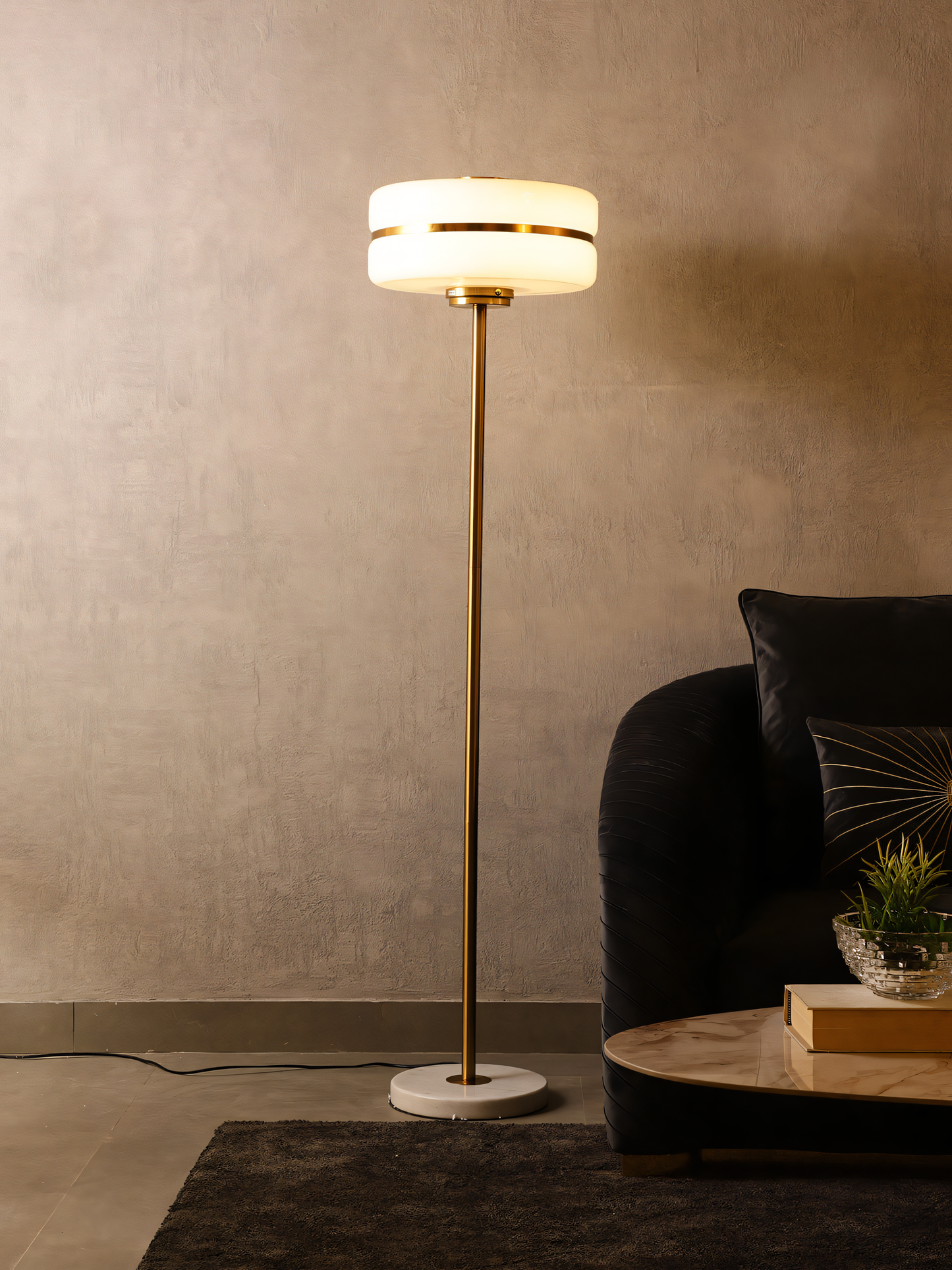 Sleek, round silhouette of the Justine Floor Lamp