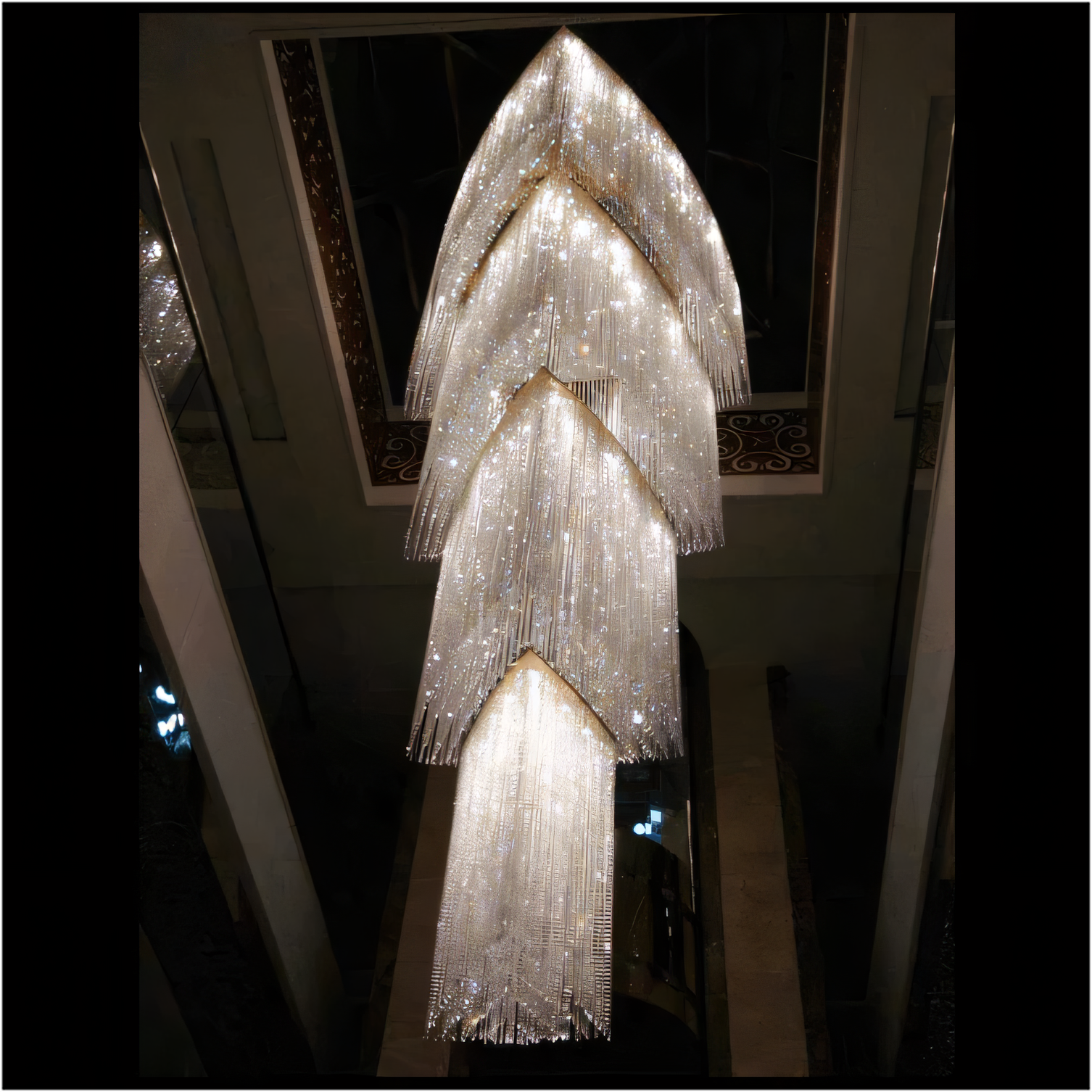 Cassata Royale Long Crystal Chandelier