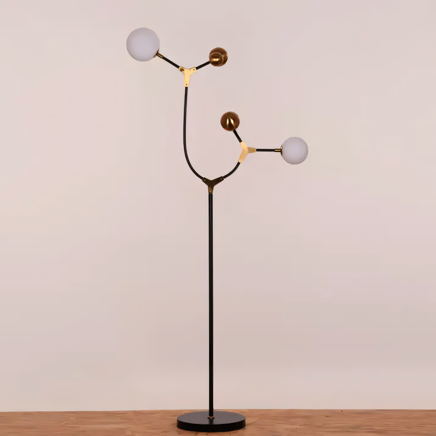 Dual light sources of the Owe & Awe Floor Lamp creating a captivating play of light