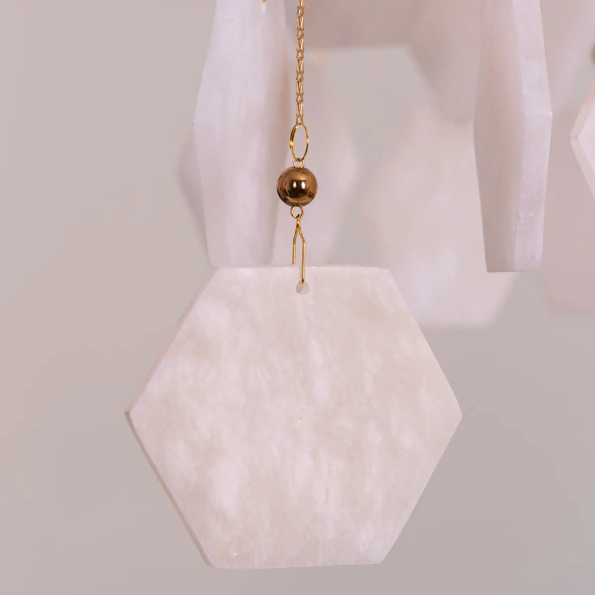 Caesar's Palace (Medium, White, 3 Color Dimmable LED Spotlight with Remote Control) Marble Chandelier