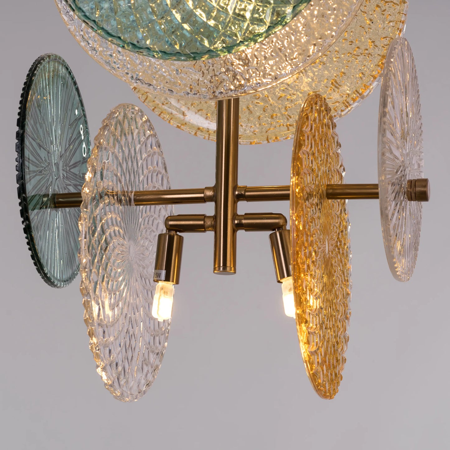 Trendsetter (Medium, Gold) Chandelier