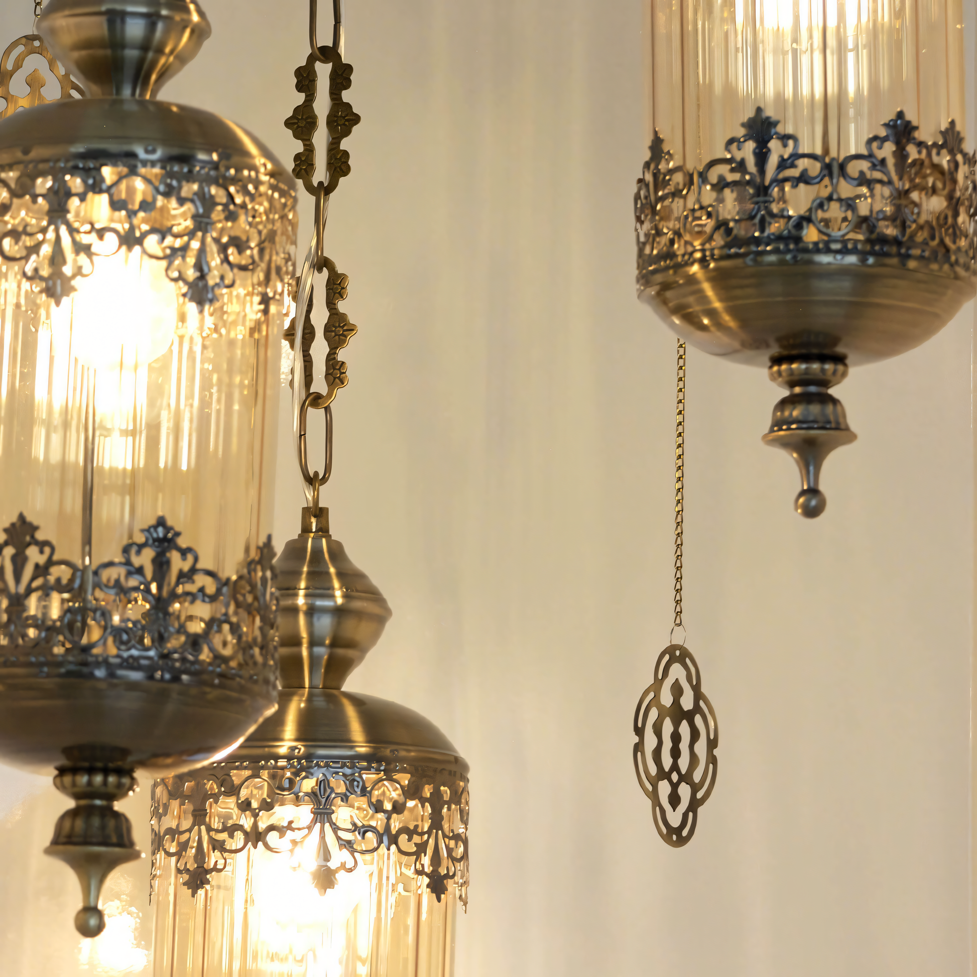 Dynamic and alluring Moroccan hanging light that commands attention