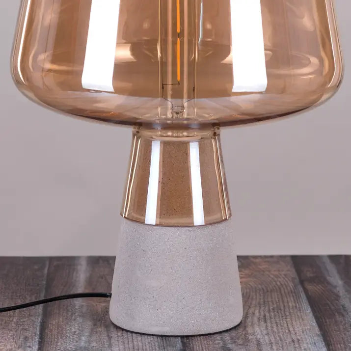 Inviting amber table lamp for living rooms