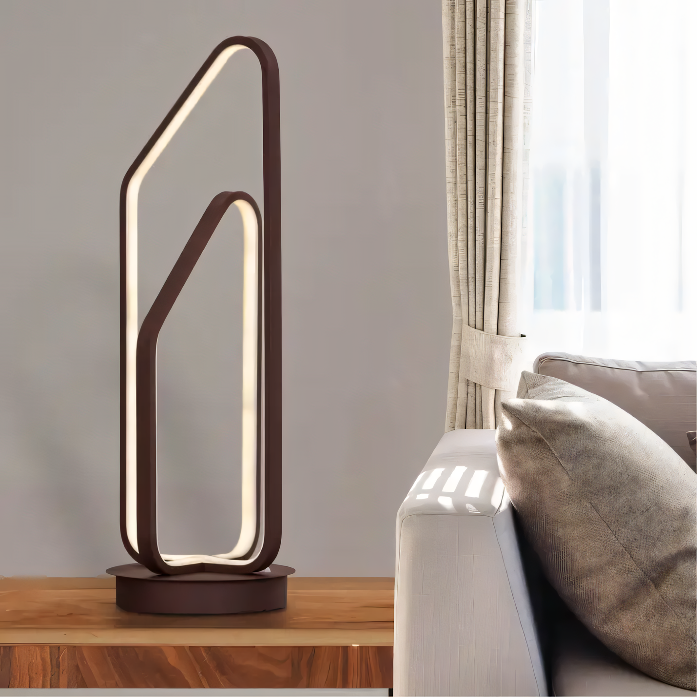 Burj Khalifa-inspired table lamp with dimmable LED