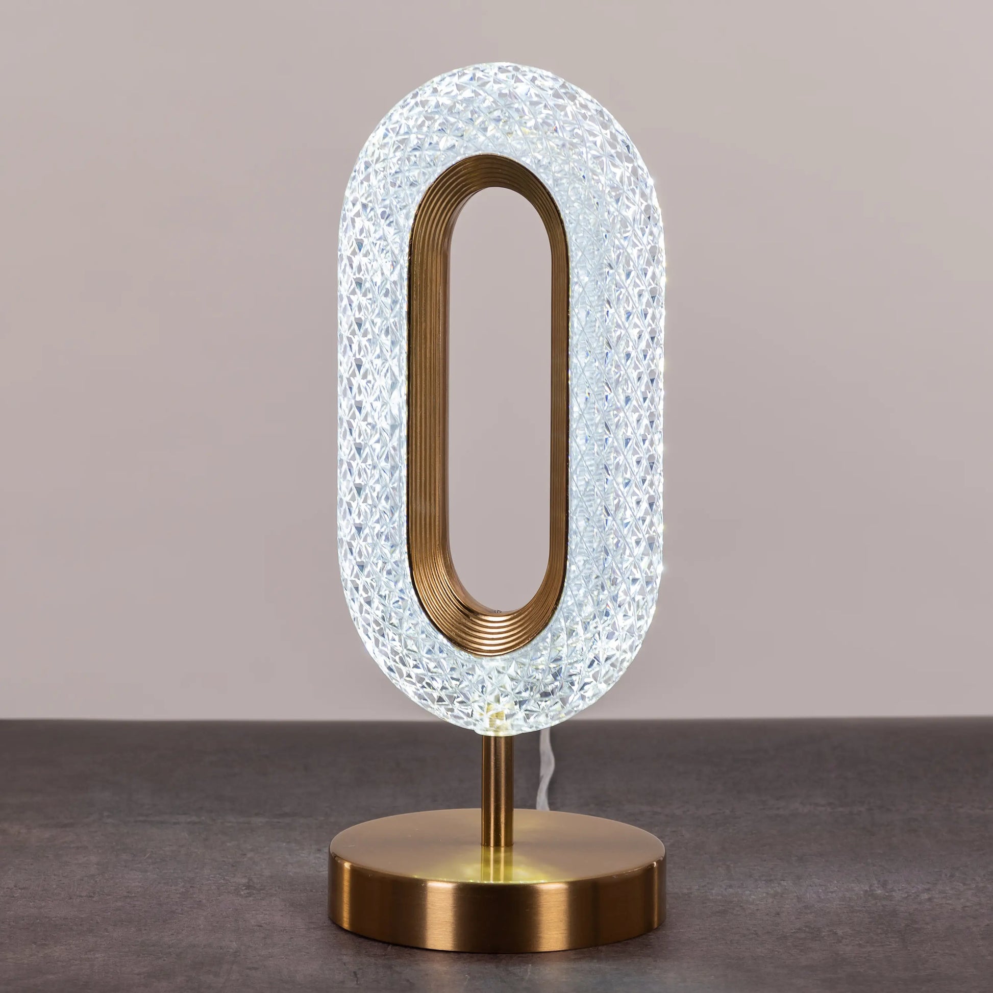 Sleek and Modern Gold Table Lamp with Versatile Lighting