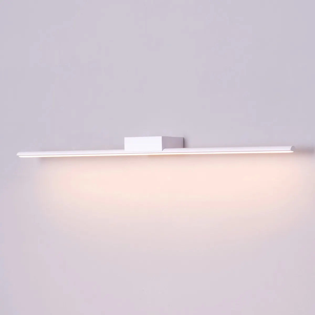 Streamline Vanity Light