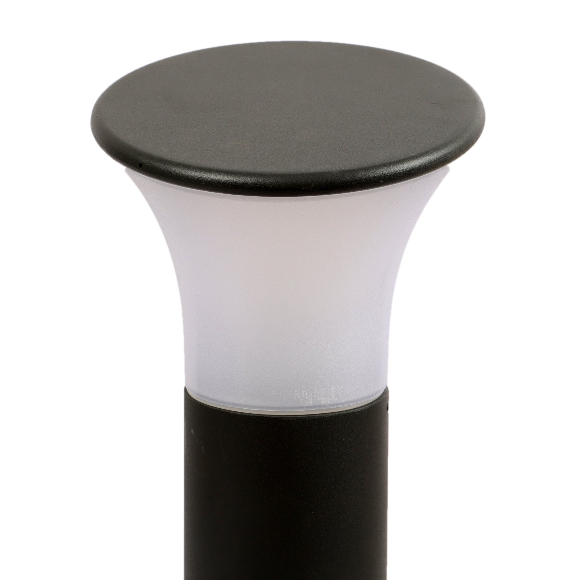 HC 7299 - Bollard casting warm coastal glow