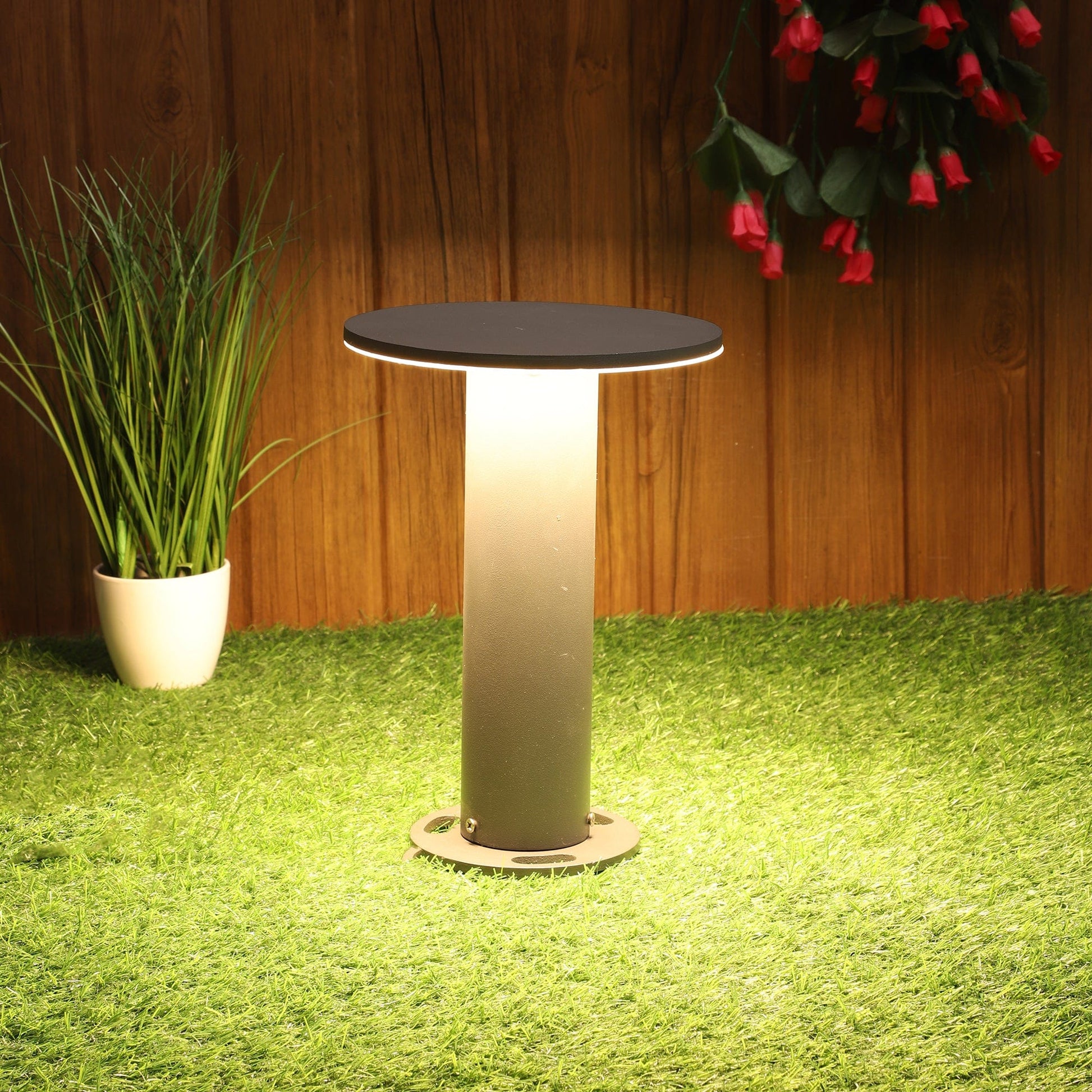 Sustainable circular bollard lights for eco-conscious gardens